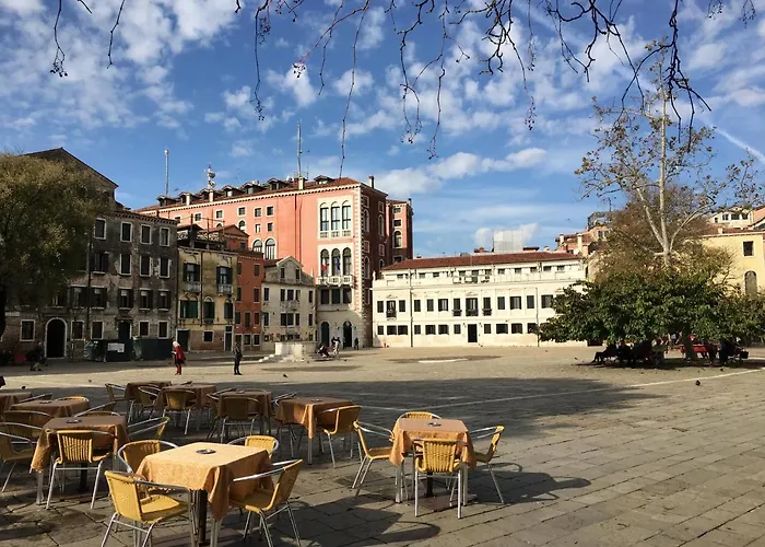 Ca' Lucia Apartment